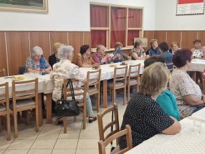 Aj v  Miestnom odbore Jednoty dôchodcov na Slovensku si pripomenuli Deň matiek